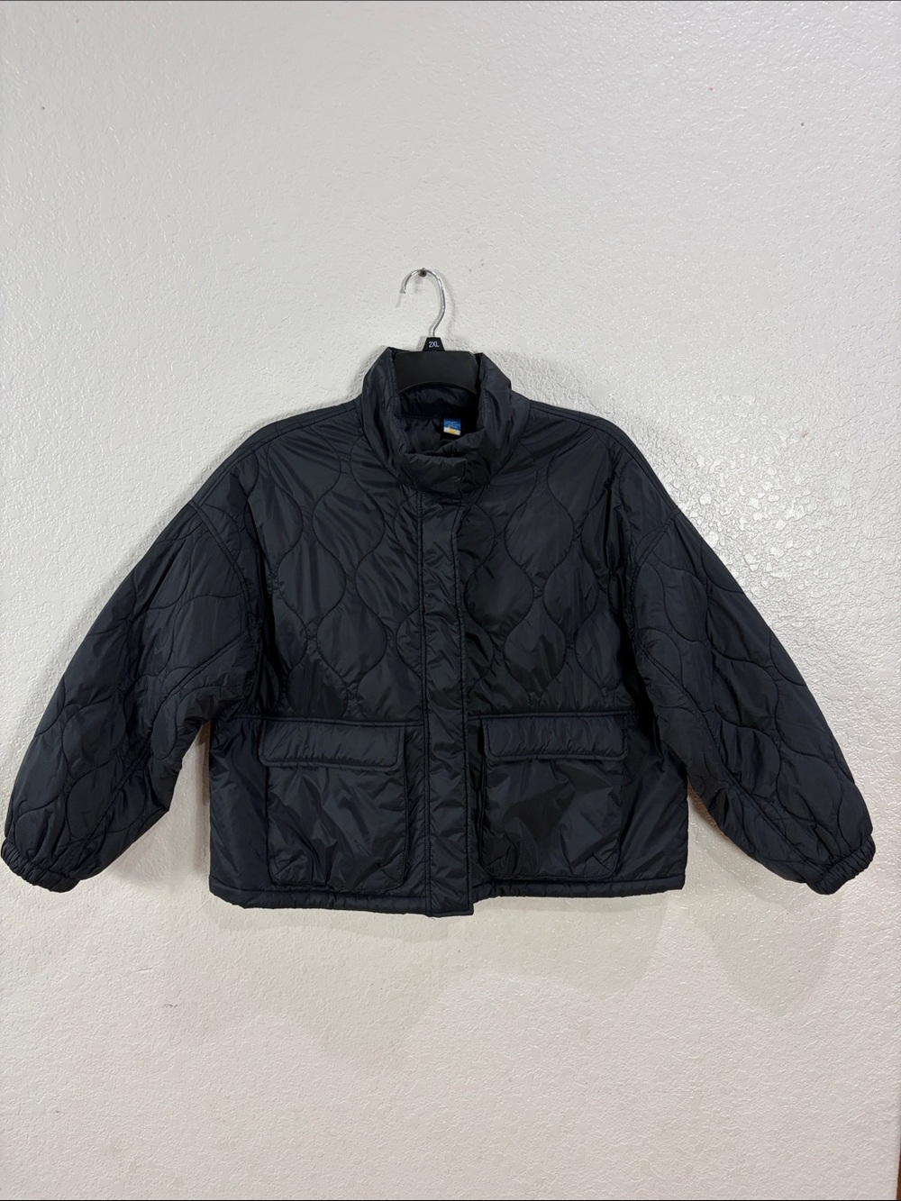 Old Navy Packable water-Resistant,size L Black Quilted Puffer Jacket